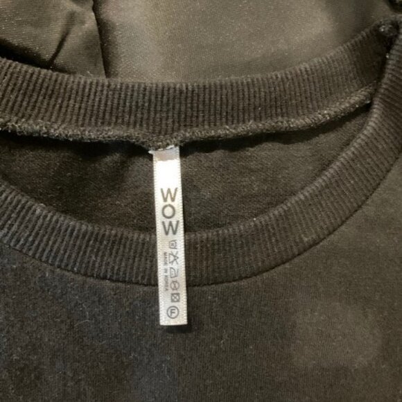 WOW black long sleeve sweatshirt size S - Picture 2 of 3